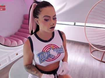 cam girl ashlyeroberts1 image #279421