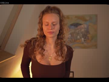 cam girl chillwithkira image #1817632