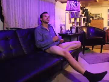 cam man hollandhousestudios image #1489507