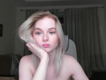 cam girl yuppiyulia image #223735