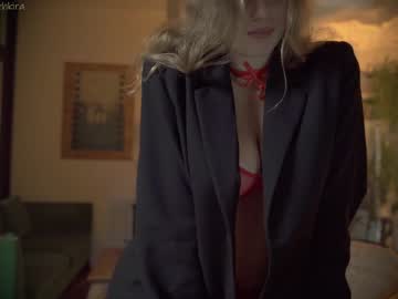 cam girl chillwithkira image #1093074