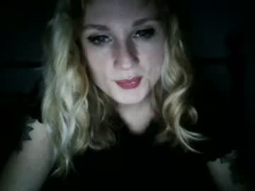 cam girl kyliemetalgirl2002 image #154615