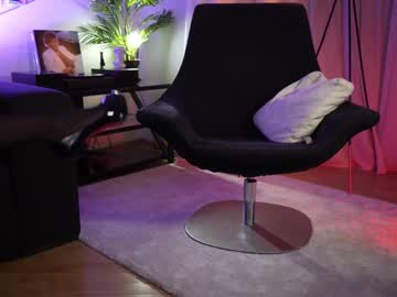 cam girl francescadomi image #2610073