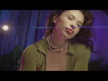 cam girl lucieoude_ image #3755662
