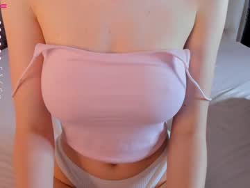 cam girl crystalreves image #2380719