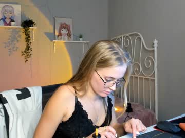 cam girl linellali image #2478658