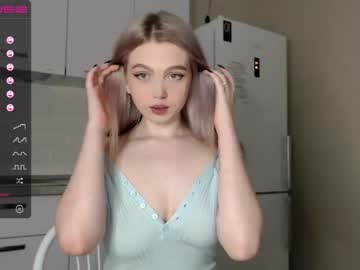 cam girl small_blondee image #1207223