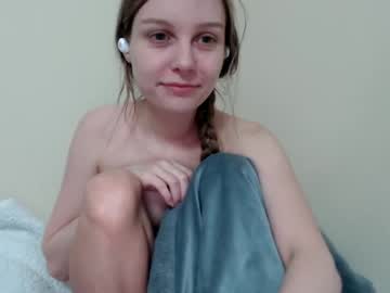 cam girl lily_brooke image #1374363