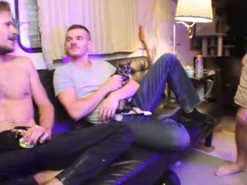 cam man hollandhousestudios image #2295246