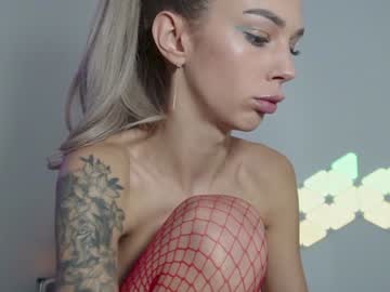 cam girl hotfallingdevil image #2782770