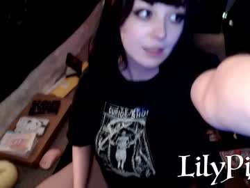 cam girl lilypixel image #2236546