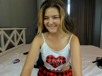 cam girl taeyileee image #2332048