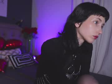 cam girl carmilamoon image #4053977