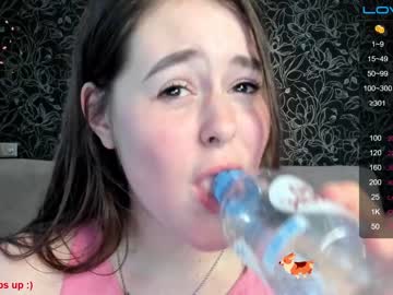 cam girl emilia_me image #1191509