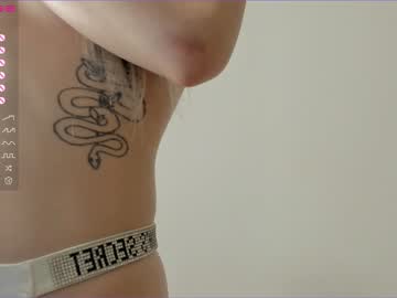 cam girl roonaxel image #3937757