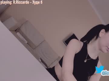 cam girl hollyextra image #596594