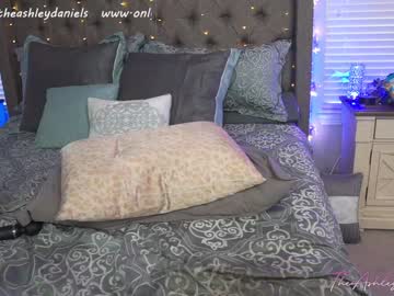 cam girl theashleydaniels image #1991150