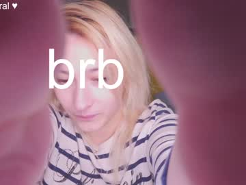 cam girl aveksmr image #481632