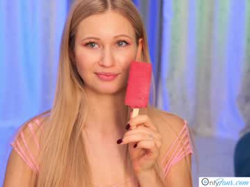 cam girl stella_and_stephan image #1239489