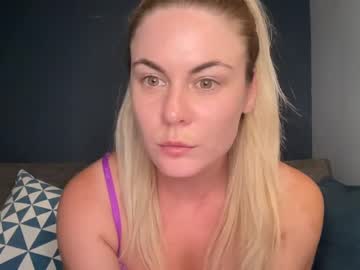 leannequeen113 cam