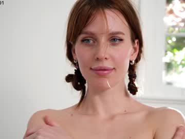 cam girl ellaa91 image #3675381