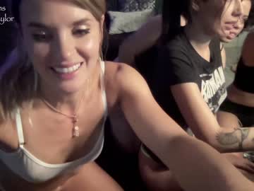 cam girl phoenix_taylor image #2309891