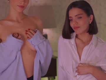 cam girl _2strangers image #2314388