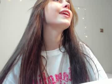 maya_baker cam