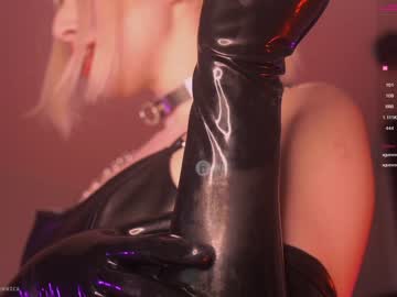 cam girl bronnica image #1156905
