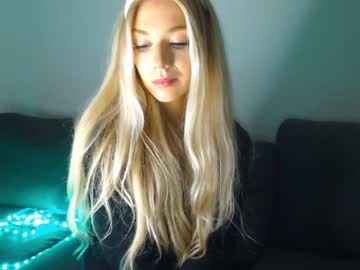 cam girl pervyblonde image #795729