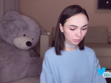 cam girl hollyextra image #208001