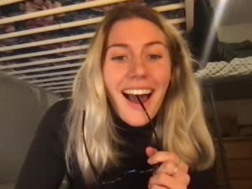 cam girl bambis_honeypot image #836219