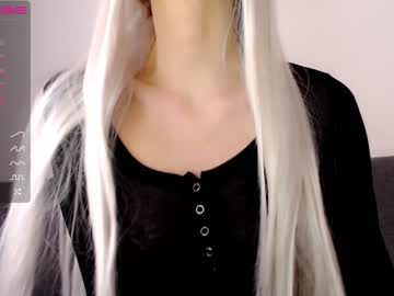 cam girl pervyblonde image #3908907