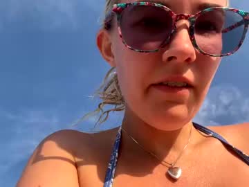 cam girl mariah95 image #1789