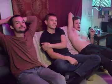 cam man hollandhousestudios image #1138111