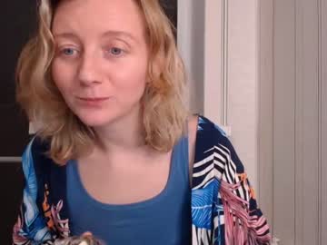 cam girl elly_helly image #2385820