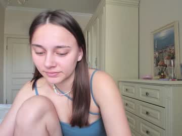 cam girl eleonora_linn image #2333511