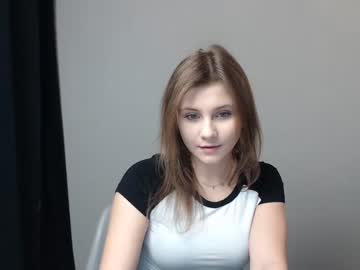 cam girl relax_nina image #415120