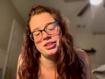 cam girl krissykream69 image #3992210