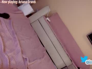 cam girl hollyextra image #2594393