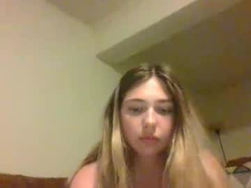 cam girl blueeyed_diamond image #4018004