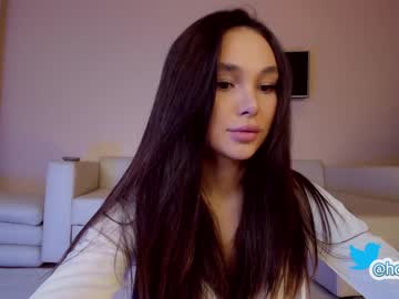 cam girl hollyextra image #3352642