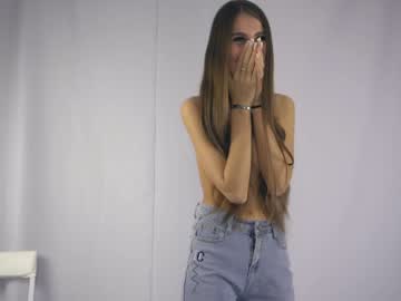 cam girl press_the_button image #3957482