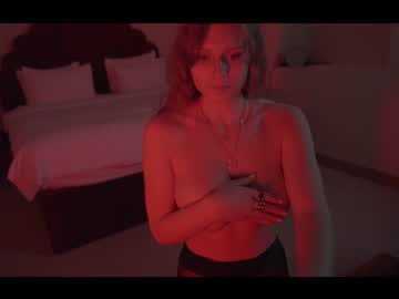 cam girl chillwithkira image #1558593