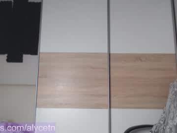 cam girl alycetn image #1873601