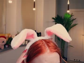 cam girl lily_knockers image #1728414