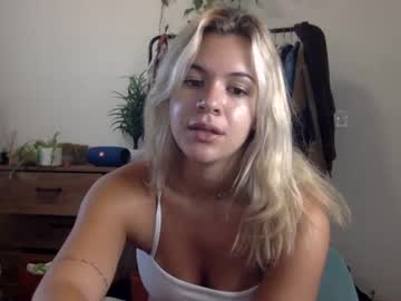 cam girl bottleservicegirl image #2329879