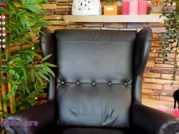 cam girl eugenetomas image #940288