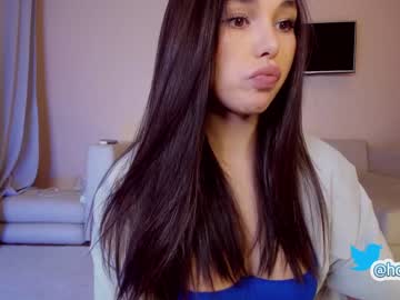 cam girl hollyextra image #3344734