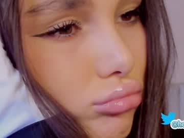 cam girl hollyextra image #3367839